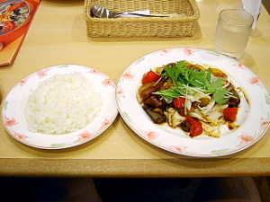 地鶏と夏野菜の甘辛味噌炒め